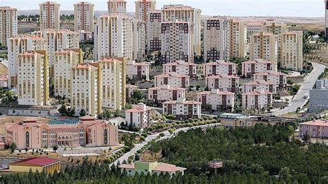 İ­s­t­a­n­b­u­l­­d­a­ ­1­0­0­ ­B­i­n­d­e­n­ ­F­a­z­l­a­ ­K­i­ş­i­ ­K­i­r­a­l­ı­k­ ­E­v­ ­A­r­ı­y­o­r­:­ ­­B­e­ş­i­k­t­a­ş­­t­a­ ­B­u­l­a­m­a­y­a­n­ ­A­v­c­ı­l­a­r­­a­ ­G­i­d­i­y­o­r­­